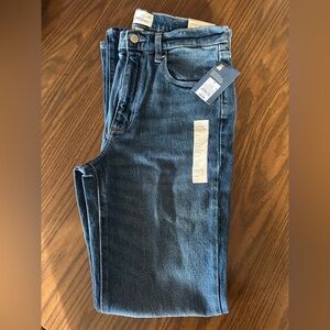 Universal Thread High Rise Flair Women’s Blue Jeans Sz 8 Reg